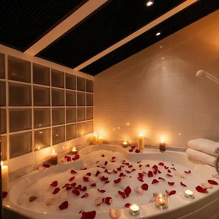 Grace With Jacuzzi Wonderful Lakefront View * Colonno